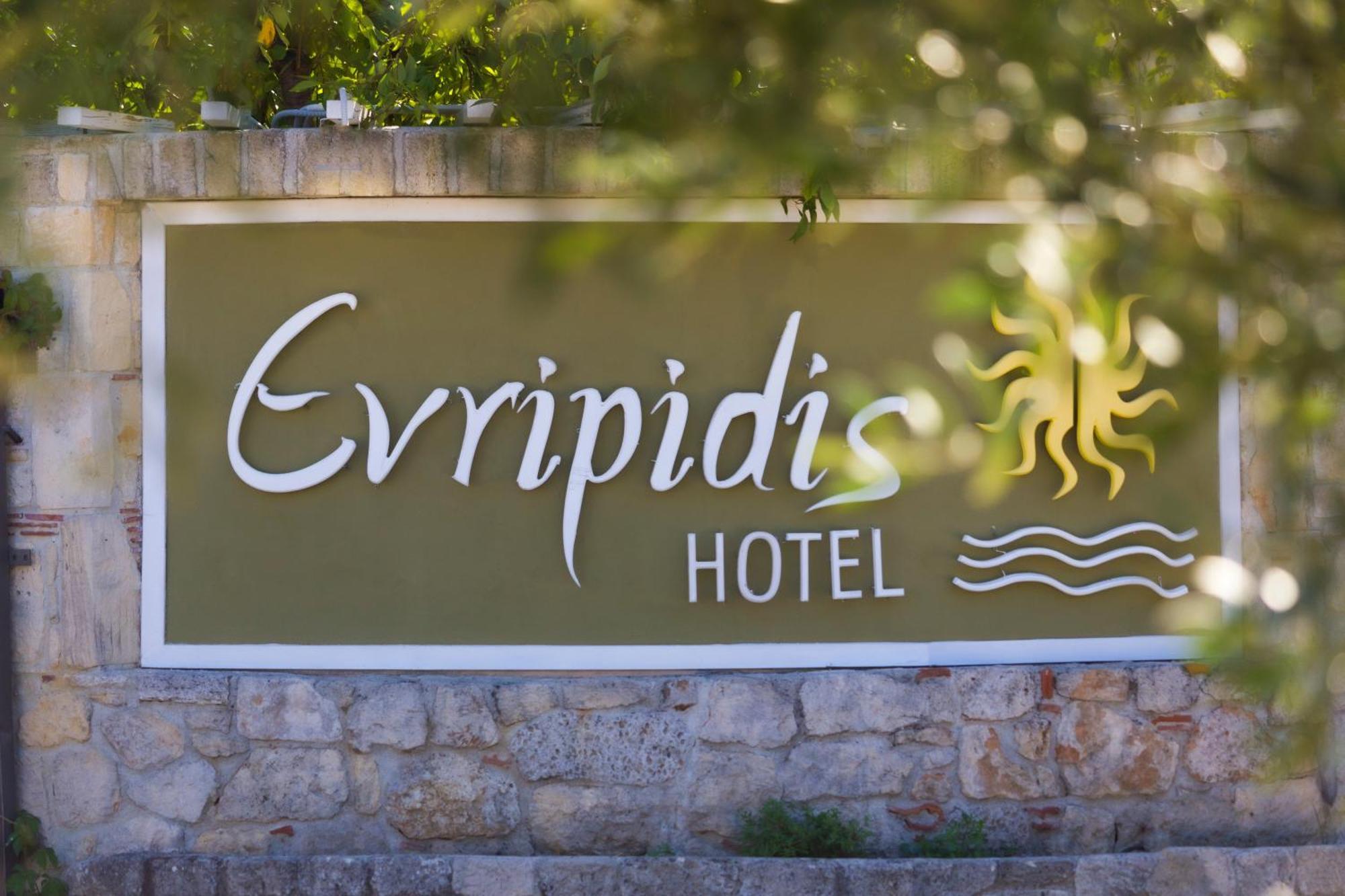 Evripidis Hotel アフィトス エクステリア 写真