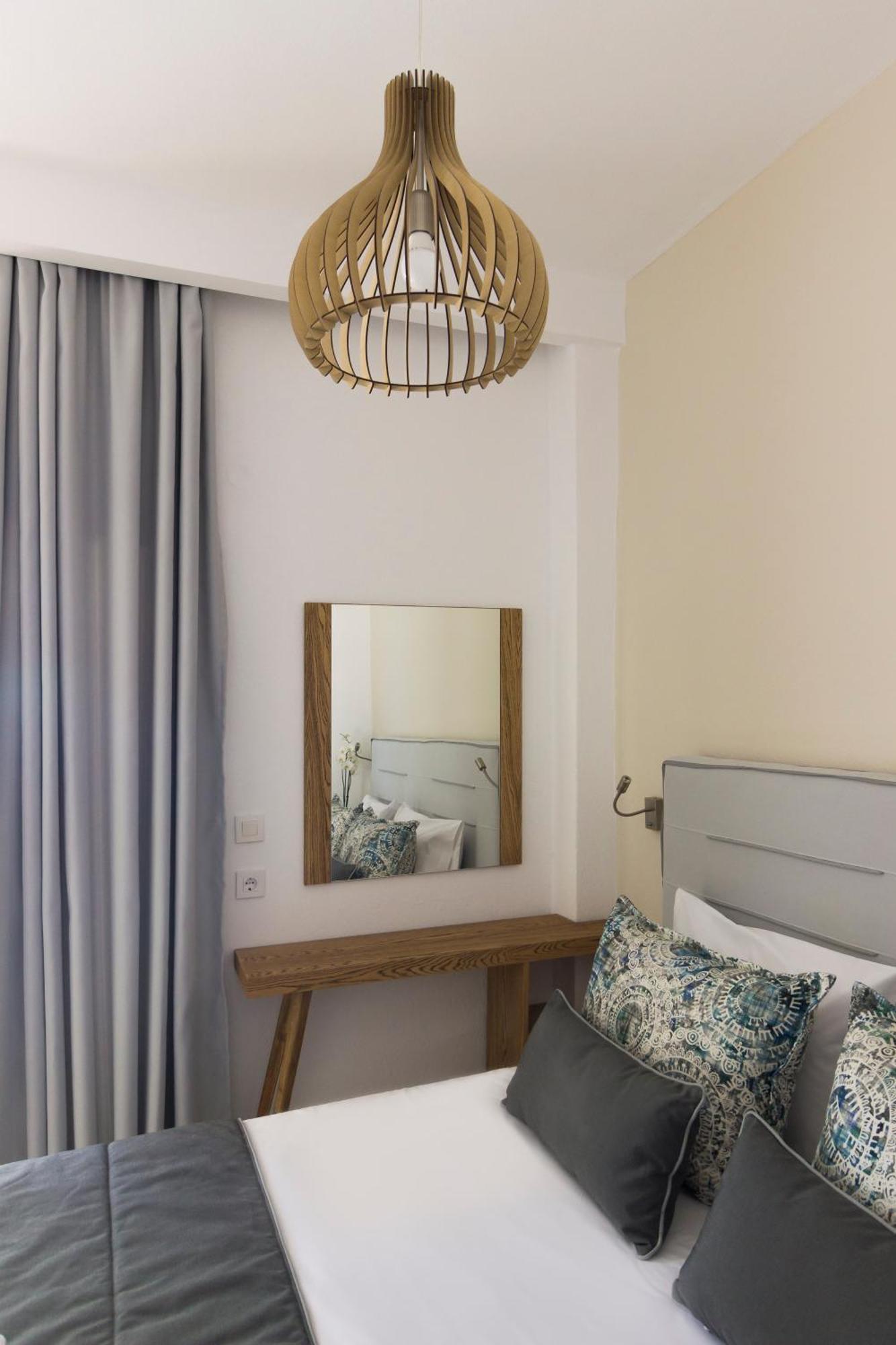 Evripidis Hotel アフィトス エクステリア 写真